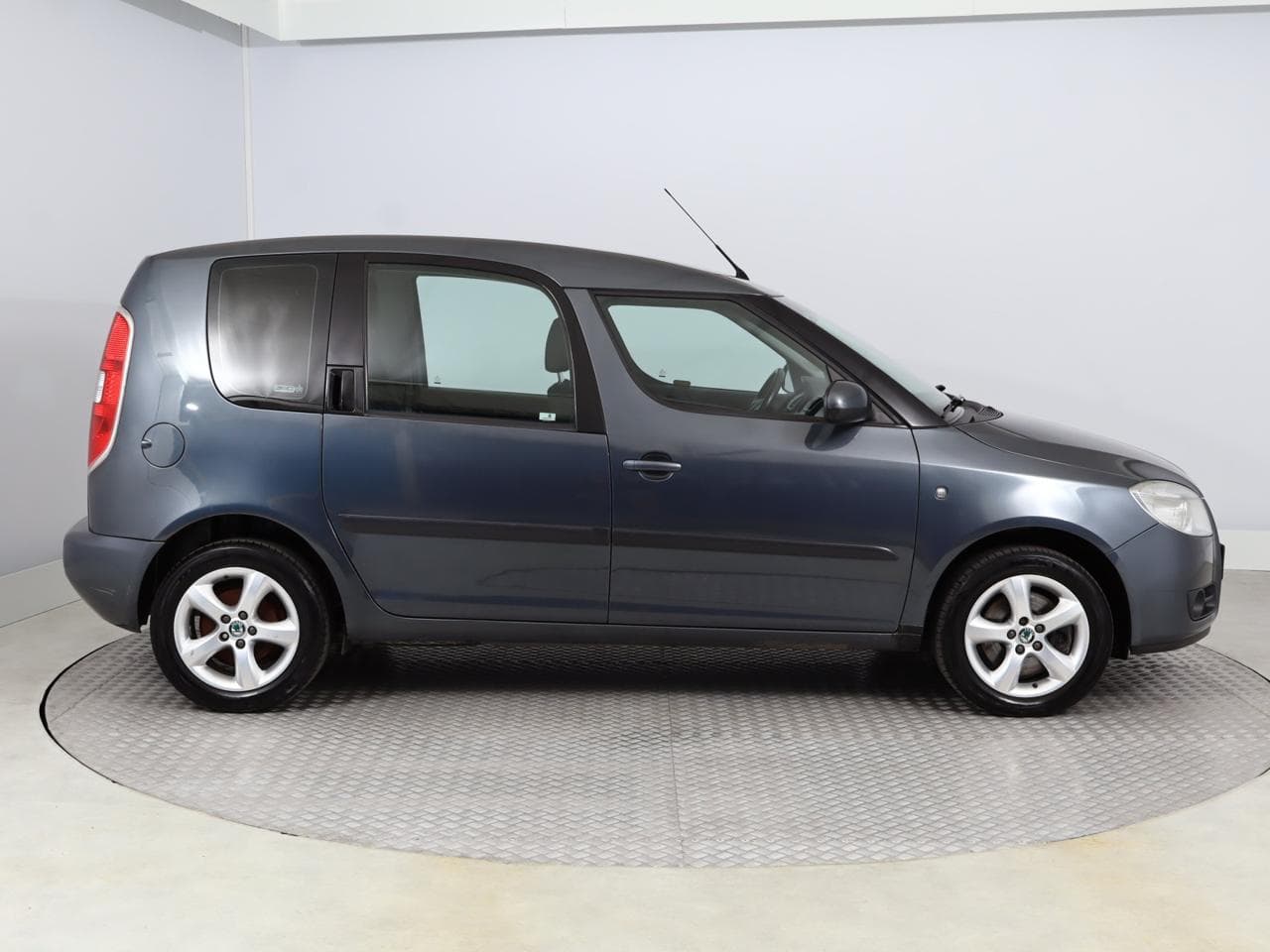 2009 Škoda ROOMSTER - 8