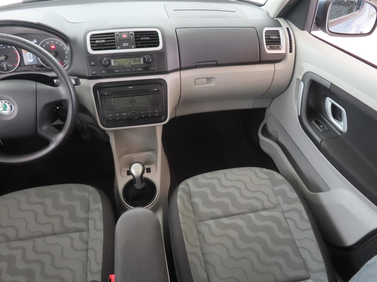 2007 Škoda ROOMSTER - 11