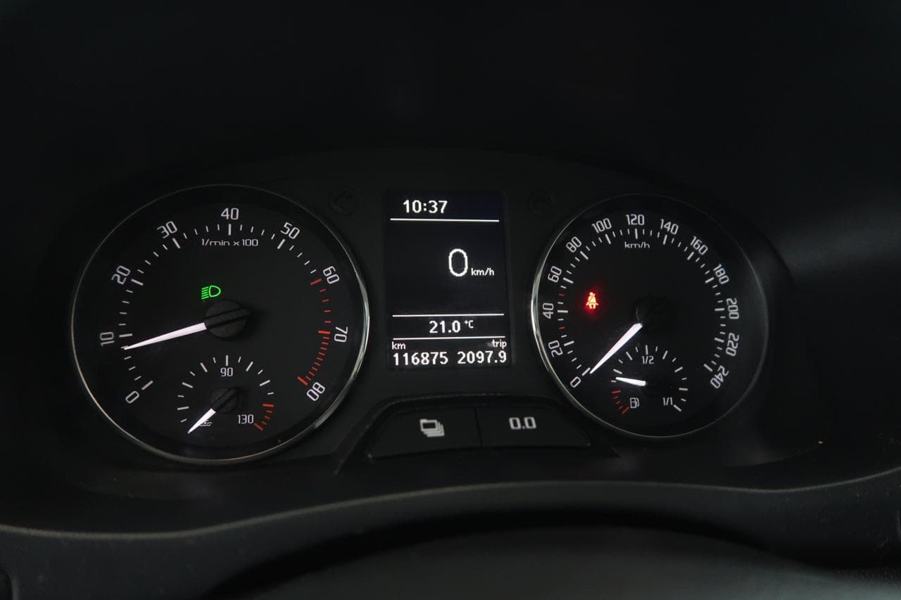 2011 Škoda ROOMSTER - 17