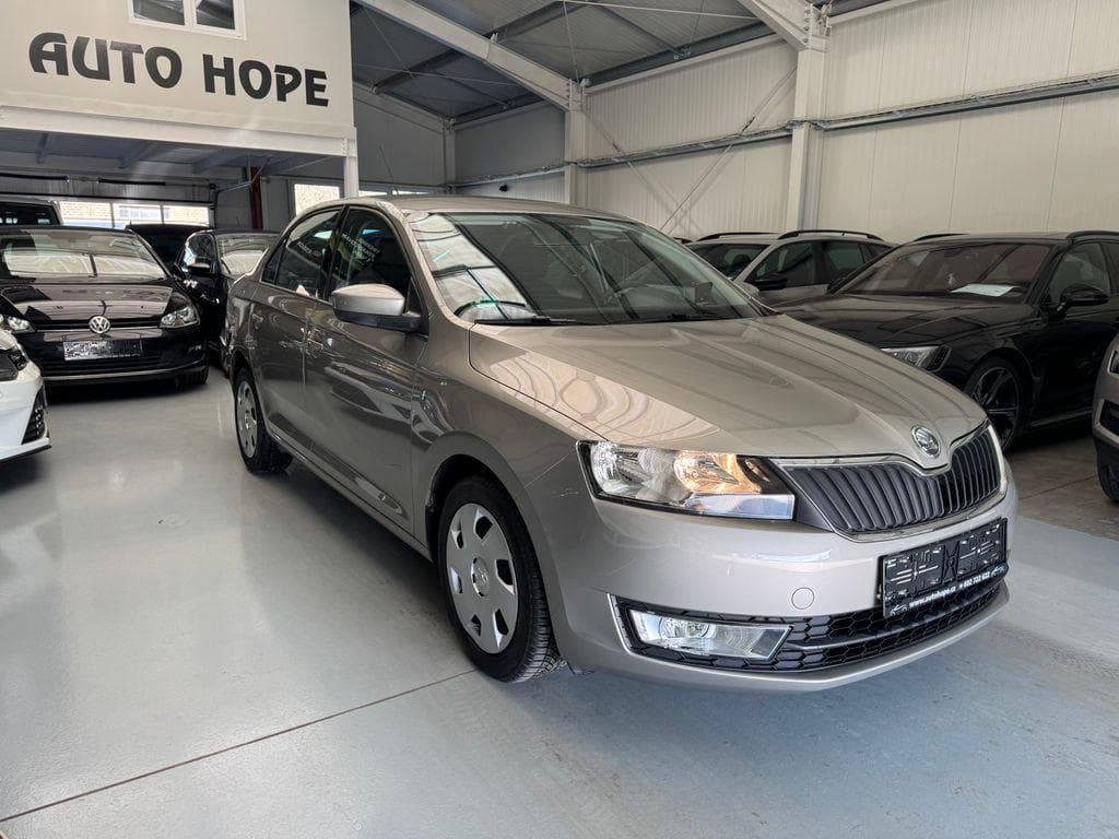 Škoda Rapid 1.2 TSI Ambition sedan