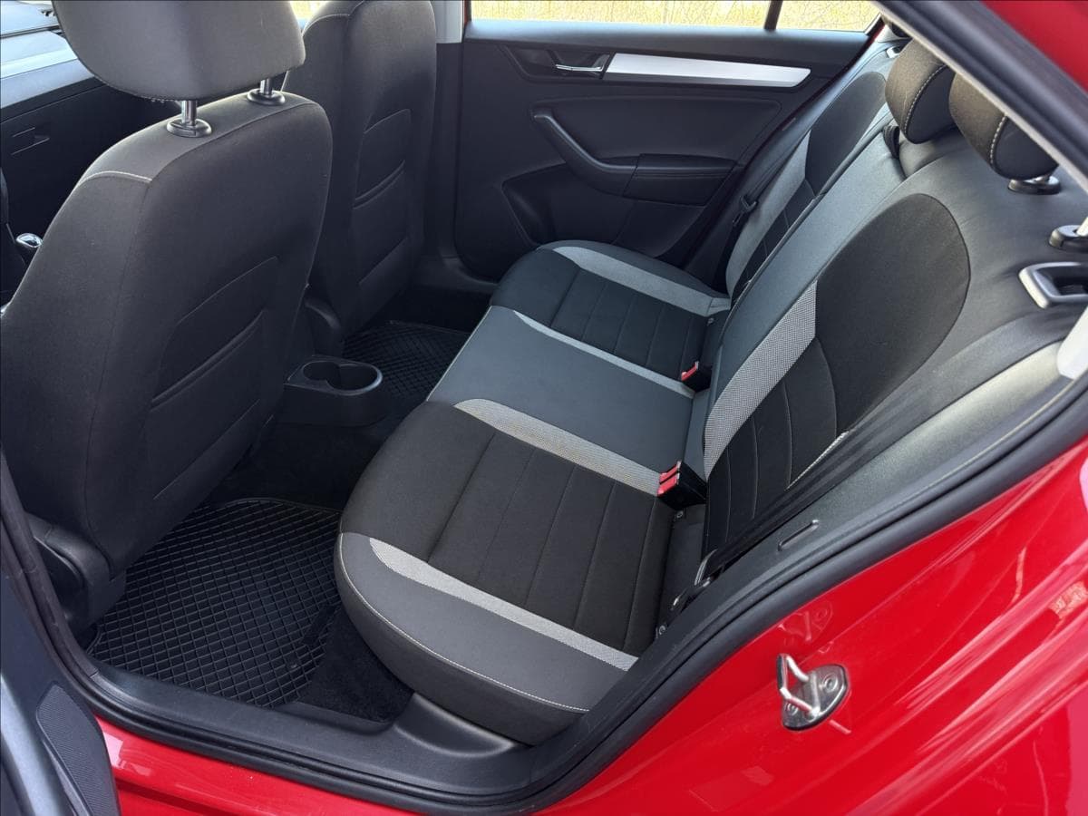 2017 Škoda Rapid - 12