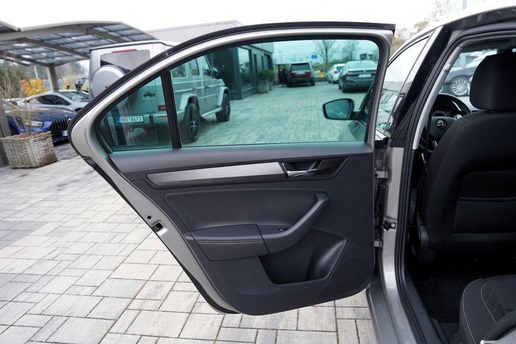 2019 Škoda RAPID - 23