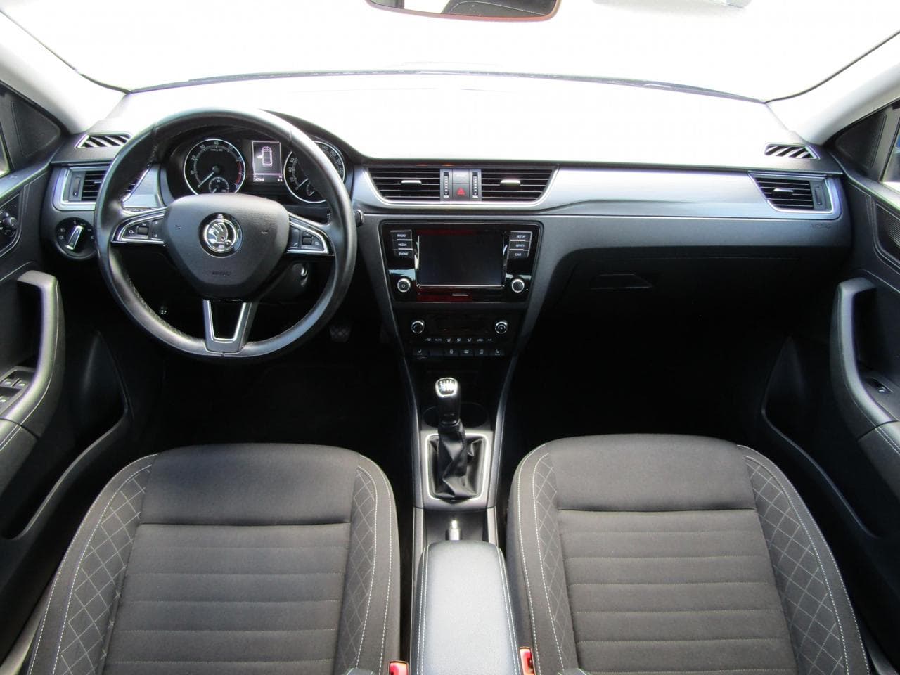 2018 Škoda RAPID - 15
