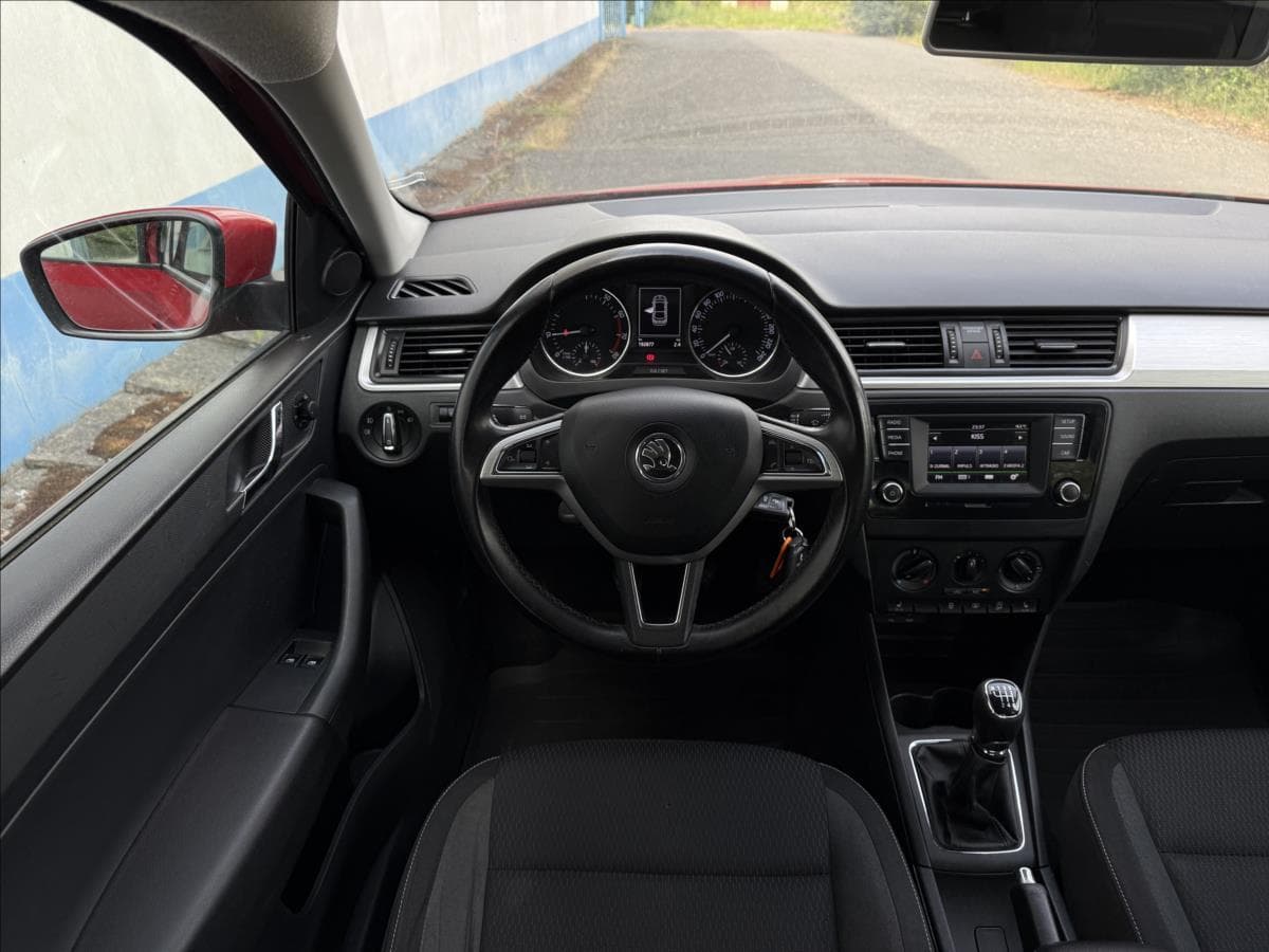 2016 Škoda RAPID - 14
