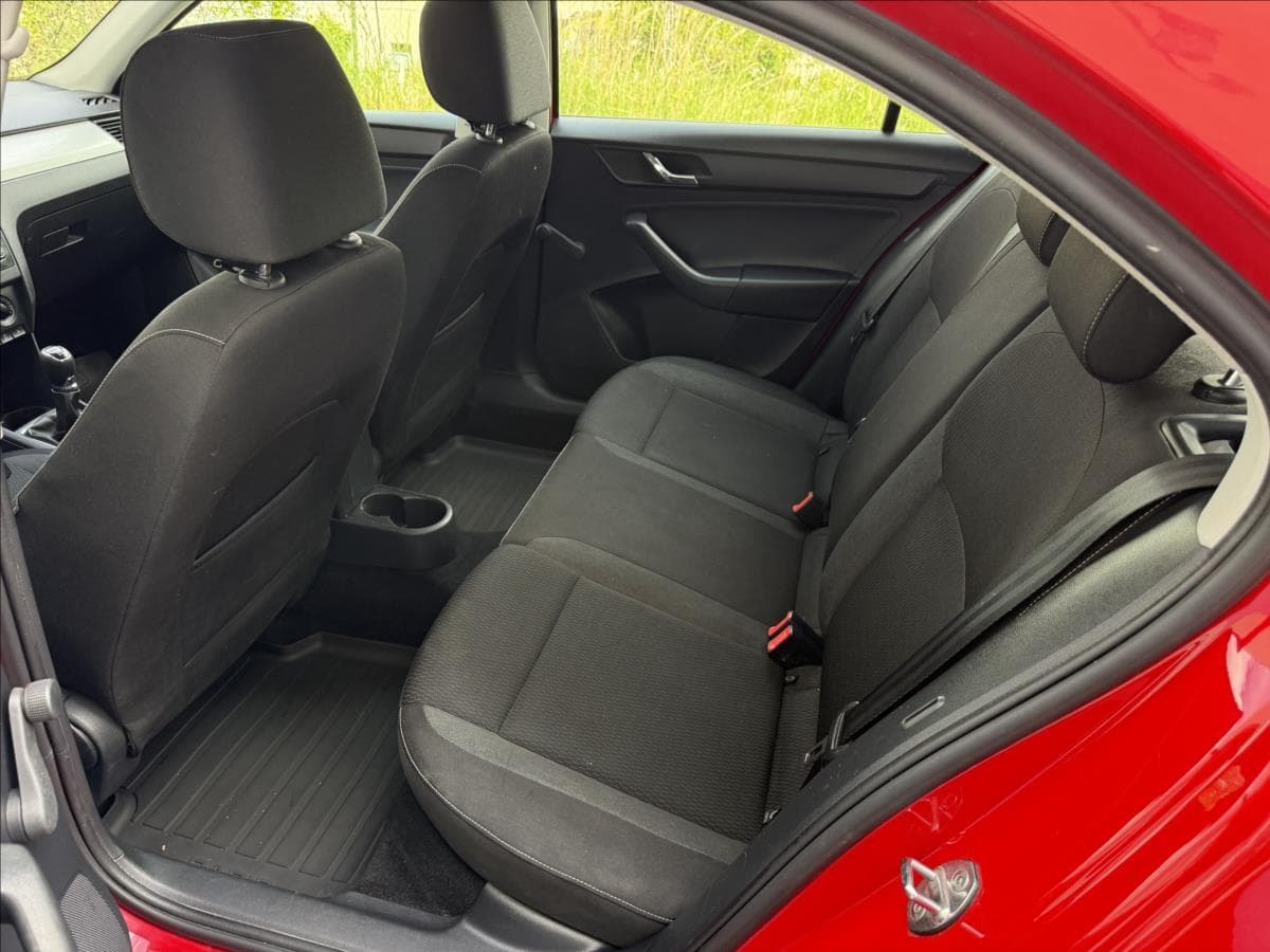 2016 Škoda RAPID - 10