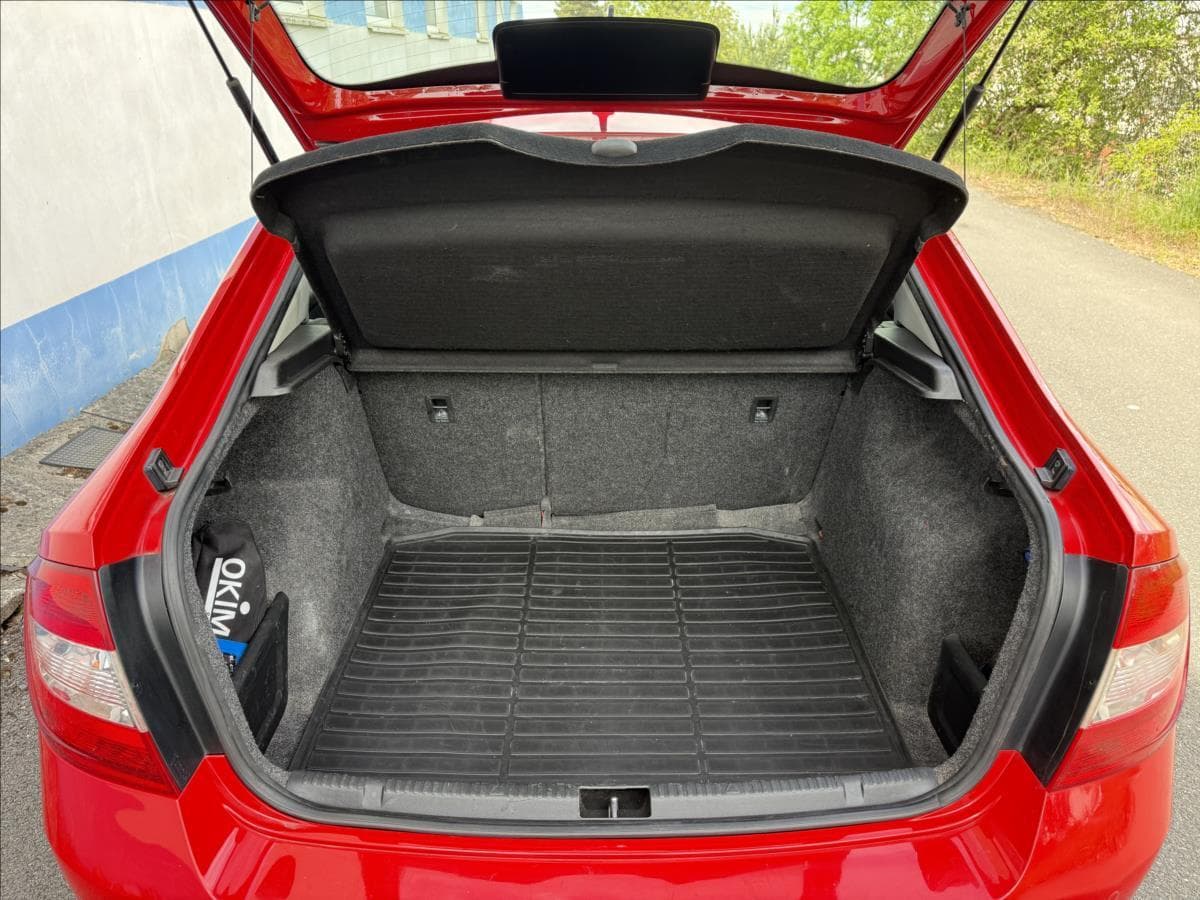 2016 Škoda RAPID - 13