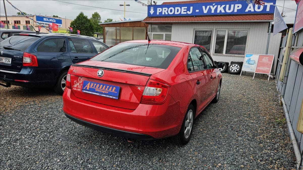 2015 Škoda RAPID - 11