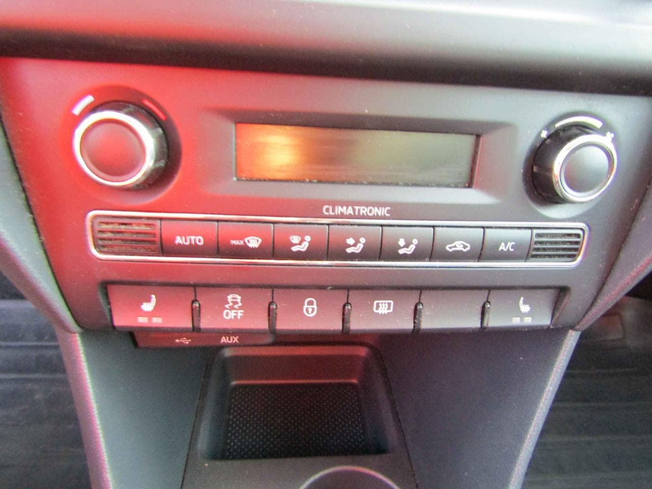 2014 Škoda RAPID - 16