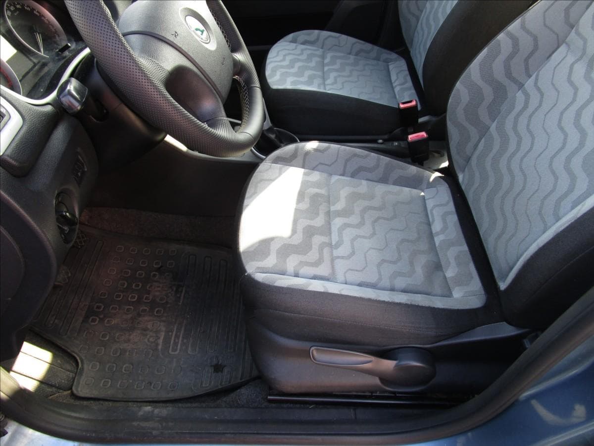 2008 Škoda ROOMSTER - 11