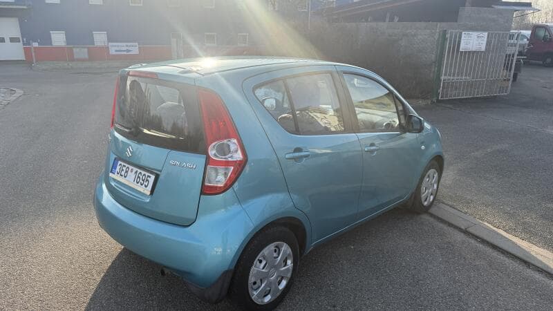 2010 Suzuki SPLASH - 6