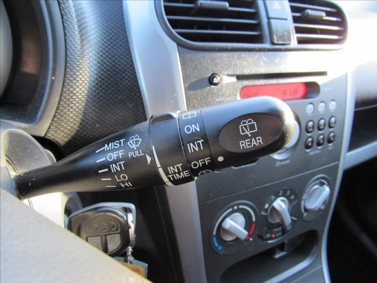2010 Suzuki SPLASH - 19