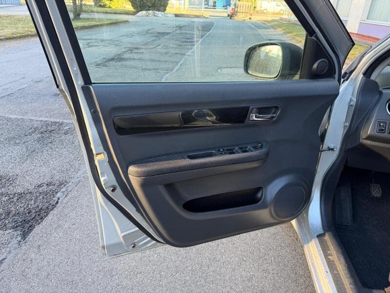 2006 Suzuki SWIFT - 8