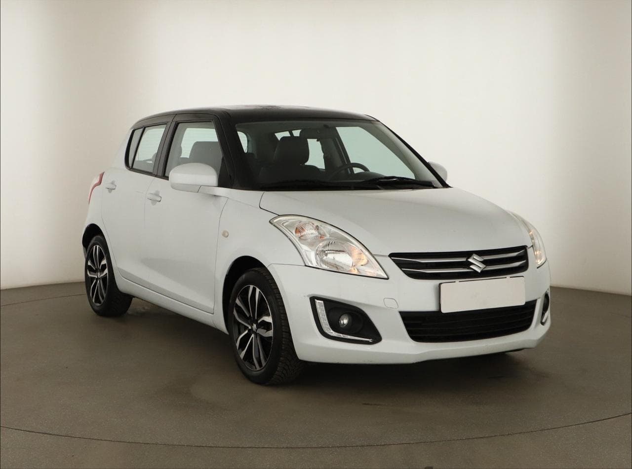 2015 Suzuki SWIFT