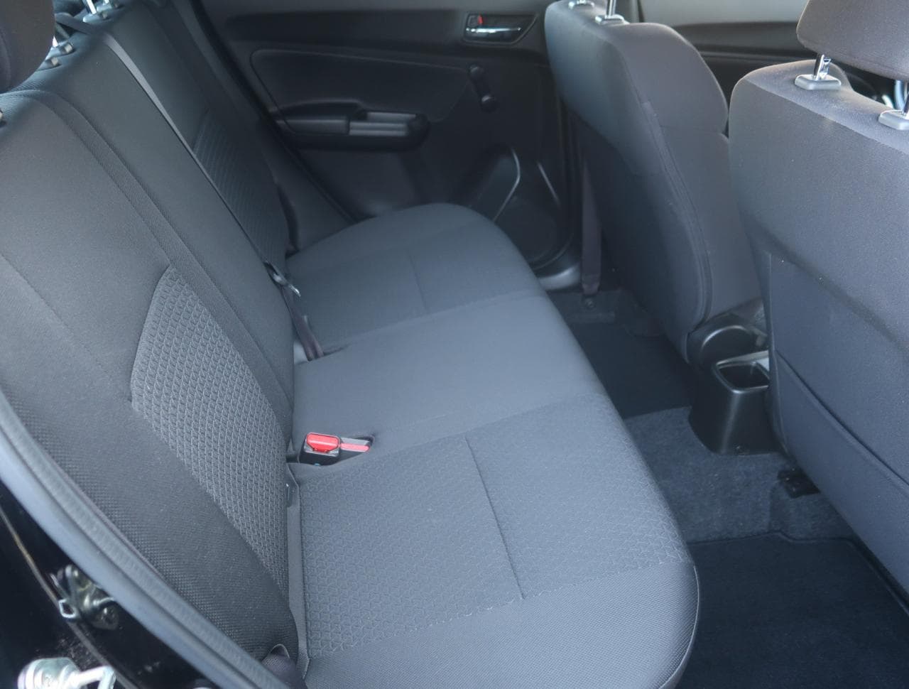 2021 Suzuki Swift - 13