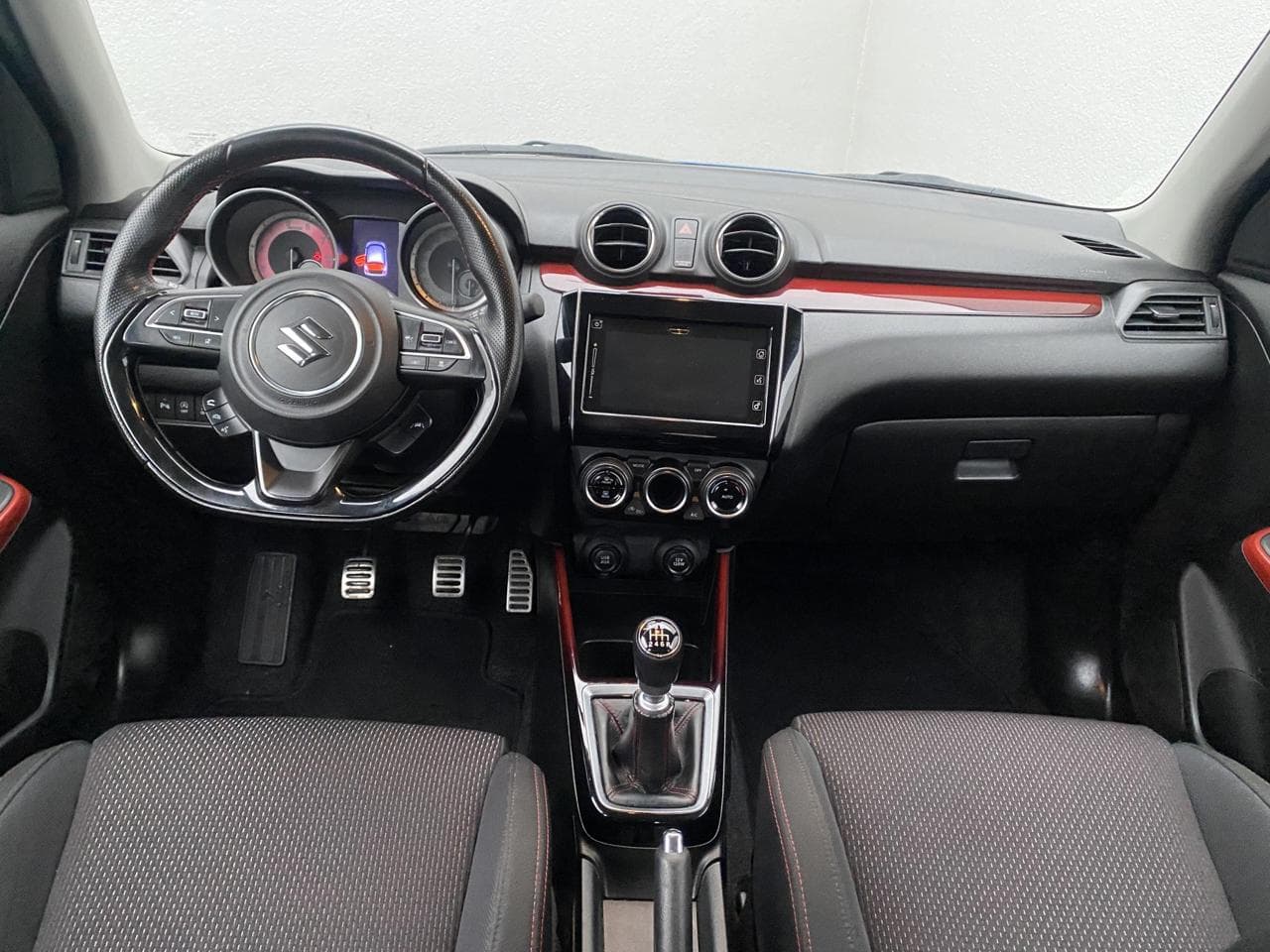 2020 Suzuki Swift - 8