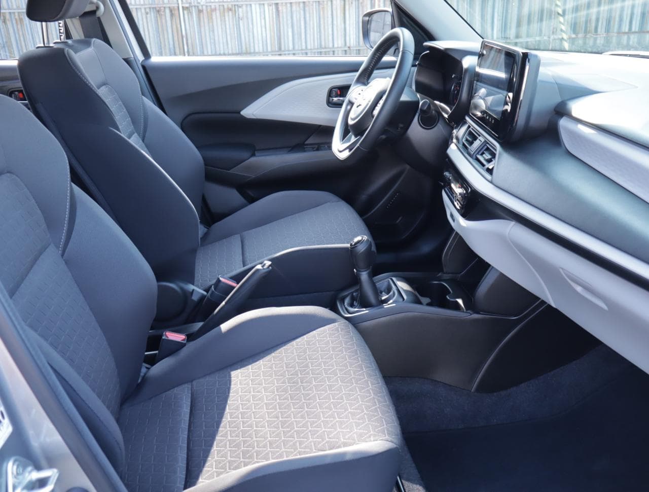 2025 Suzuki Swift - 12