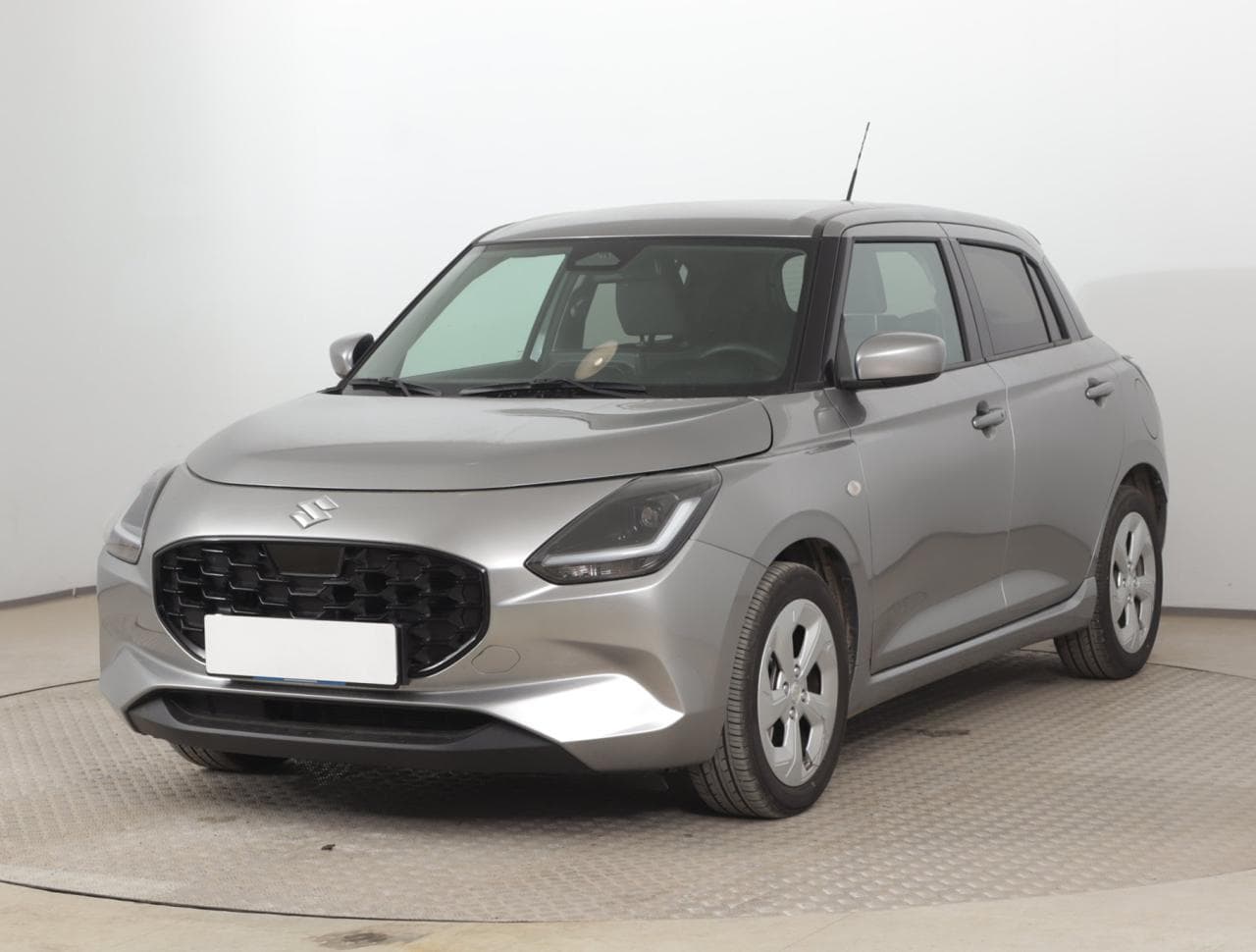 2025 Suzuki Swift - 3