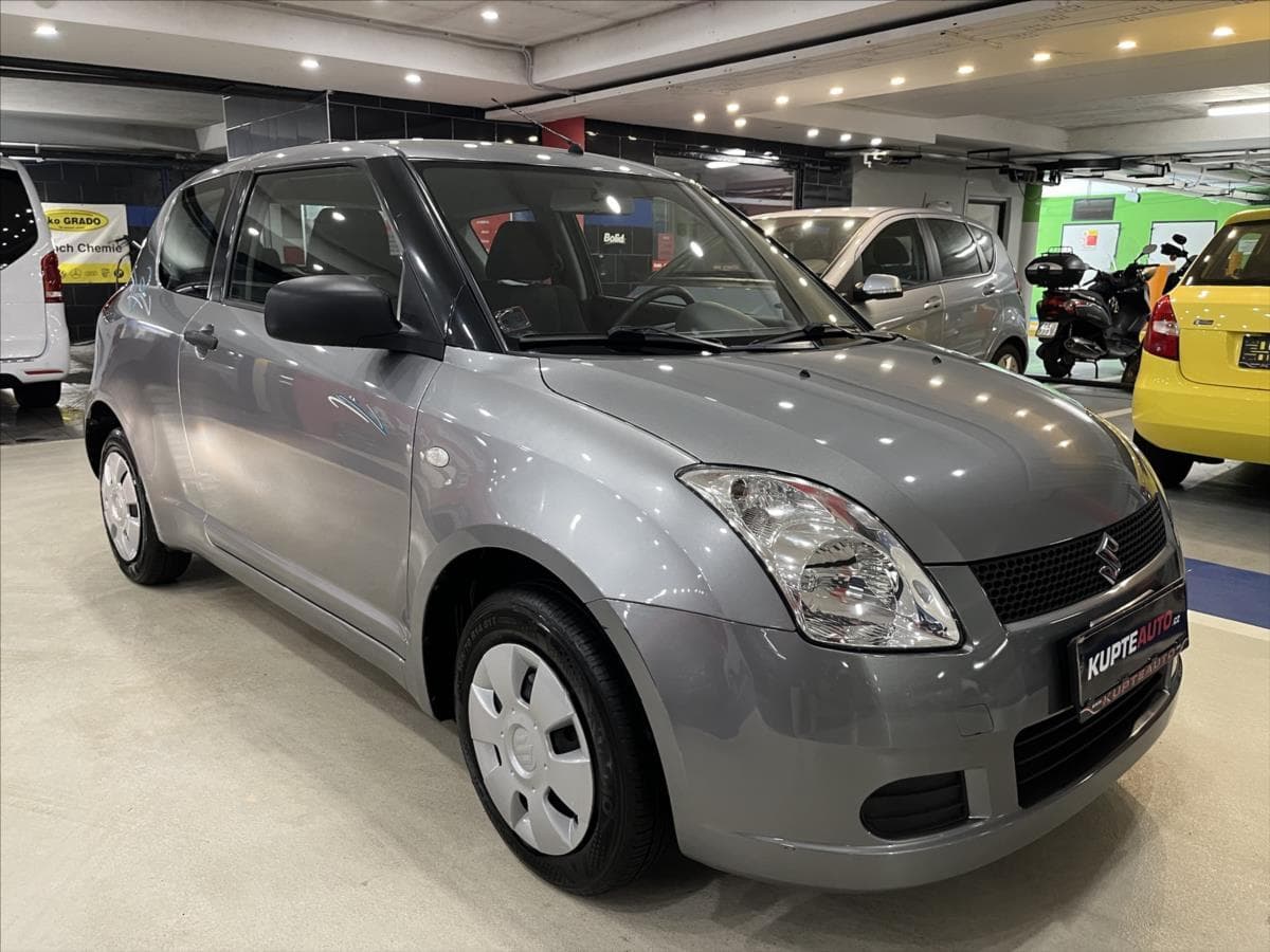 2006 Suzuki Swift - 7