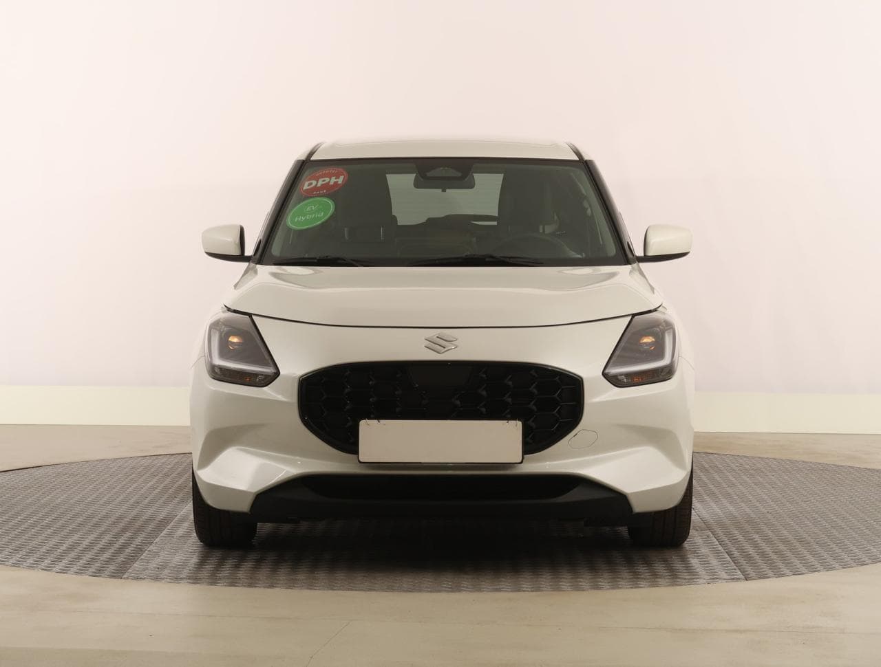 2025 Suzuki SWIFT - 2