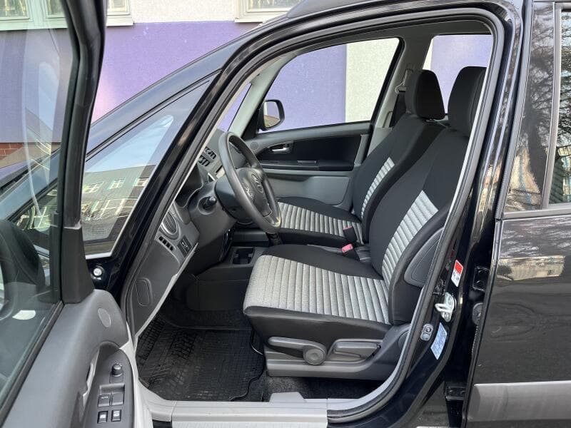 2010 Suzuki Sx4 - 10