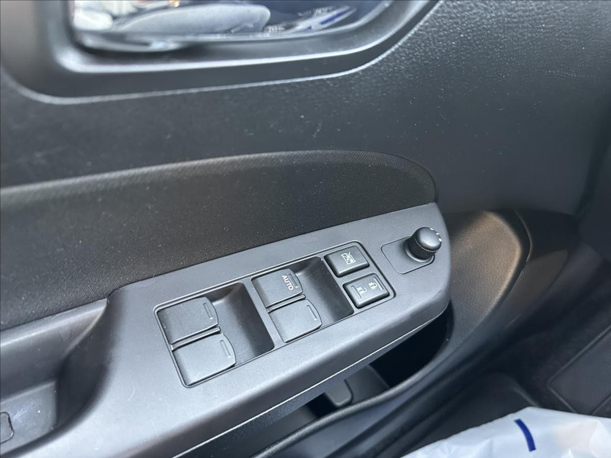2014 Suzuki SWIFT - 19