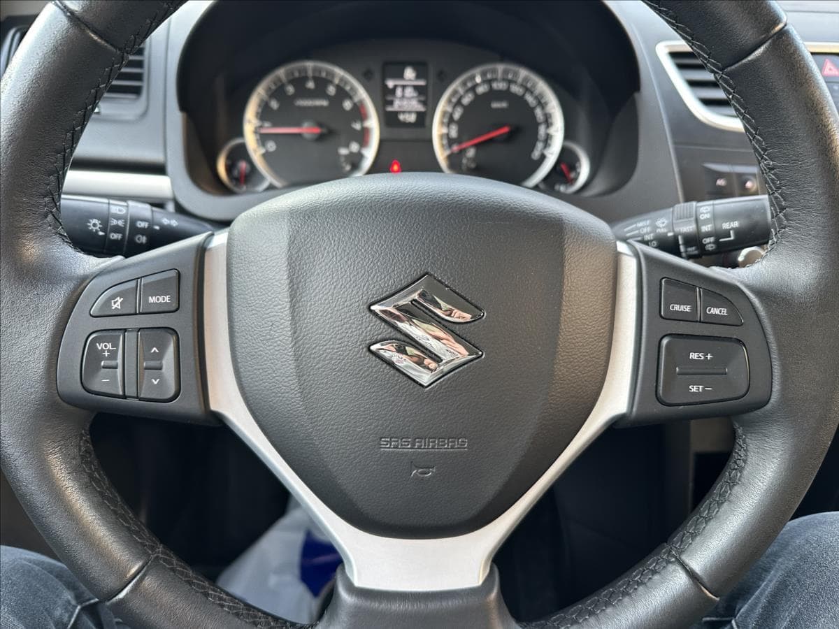 2014 Suzuki SWIFT - 20