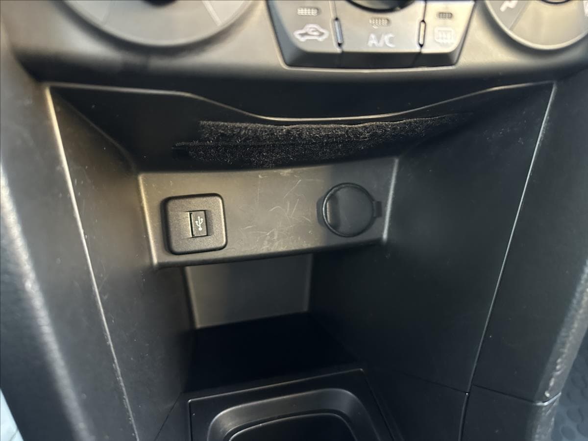 2014 Suzuki SWIFT - 17