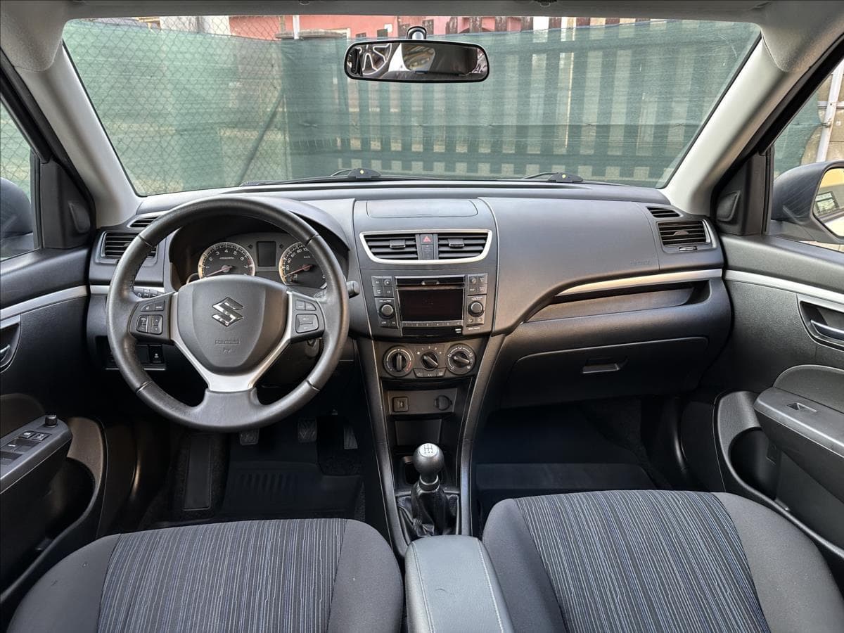 2014 Suzuki SWIFT - 14