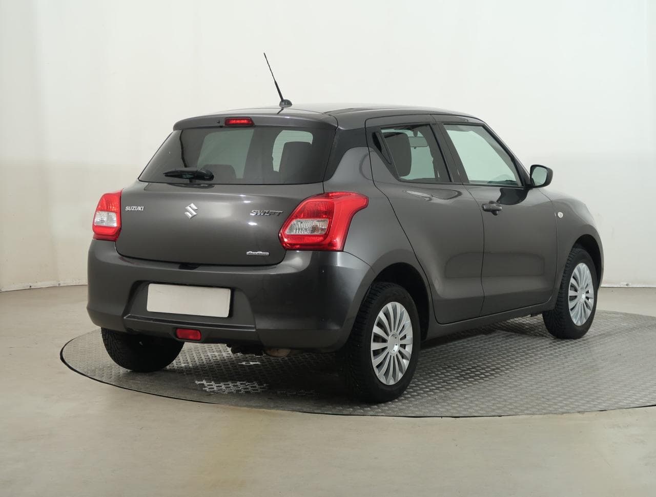 2018 Suzuki SWIFT - 7