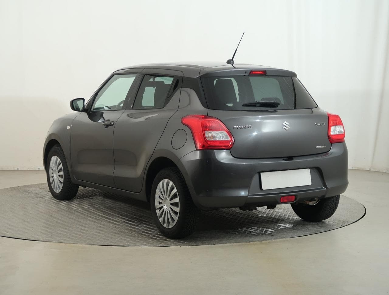 2018 Suzuki SWIFT - 5