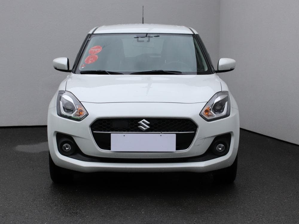 2021 Suzuki SWIFT - 2