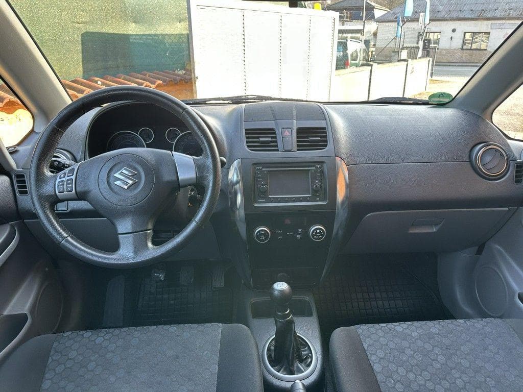2012 Suzuki Sx4 - 10