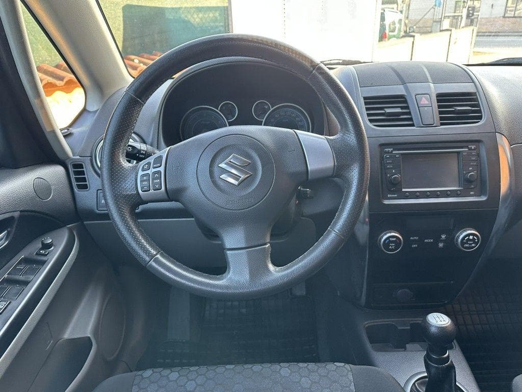 2012 Suzuki Sx4 - 11