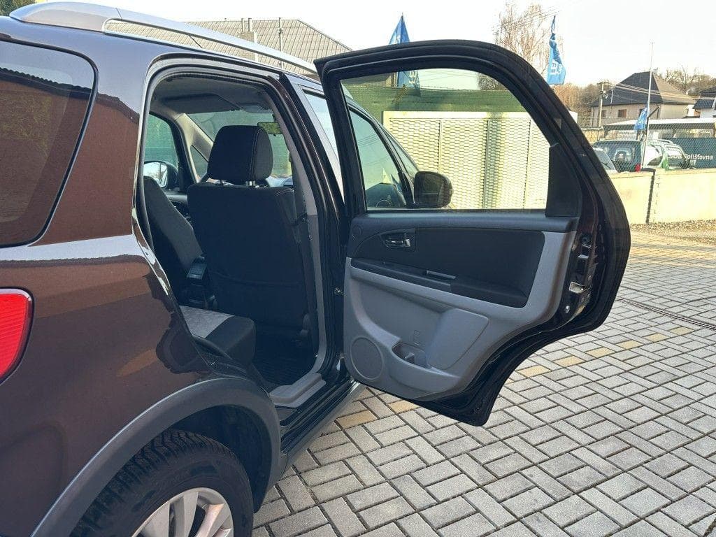 2013 Suzuki Sx4 - 39