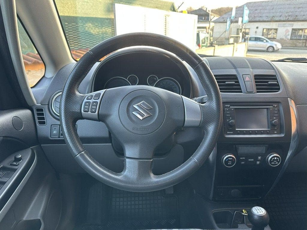 2013 Suzuki Sx4 - 21
