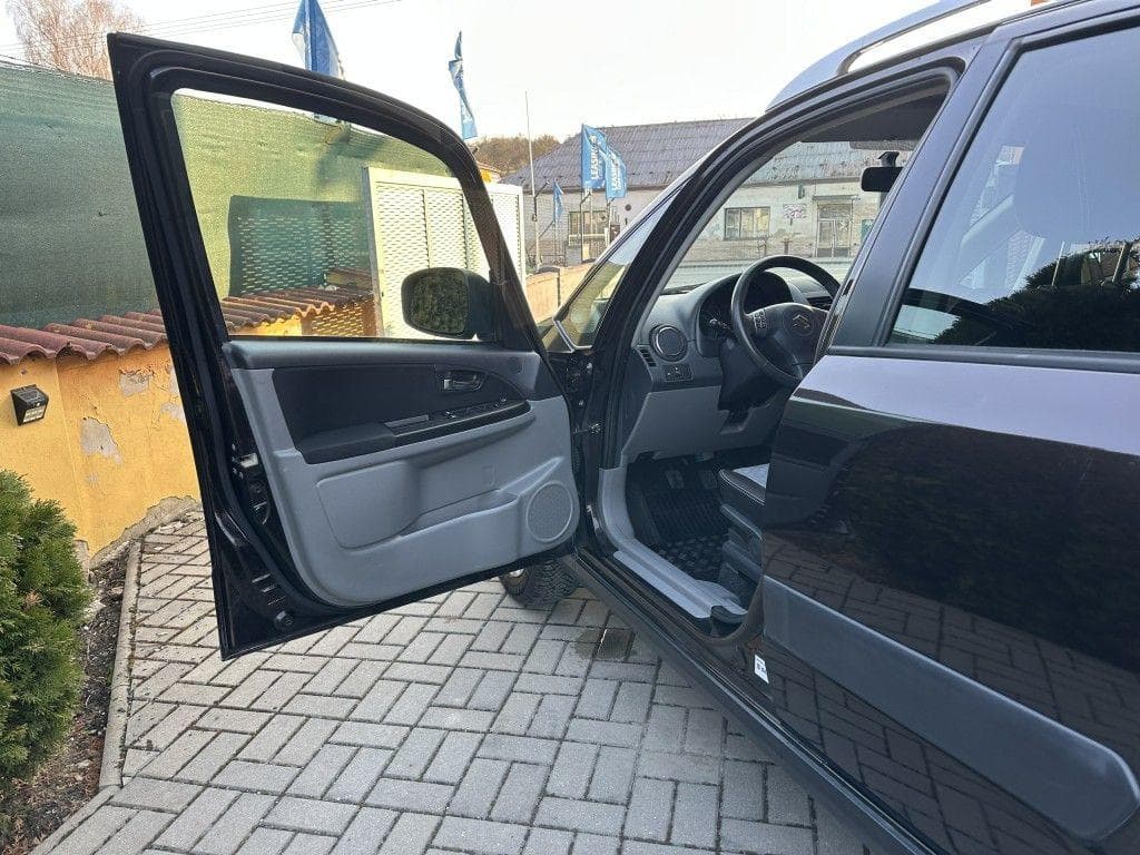 2013 Suzuki Sx4 - 31