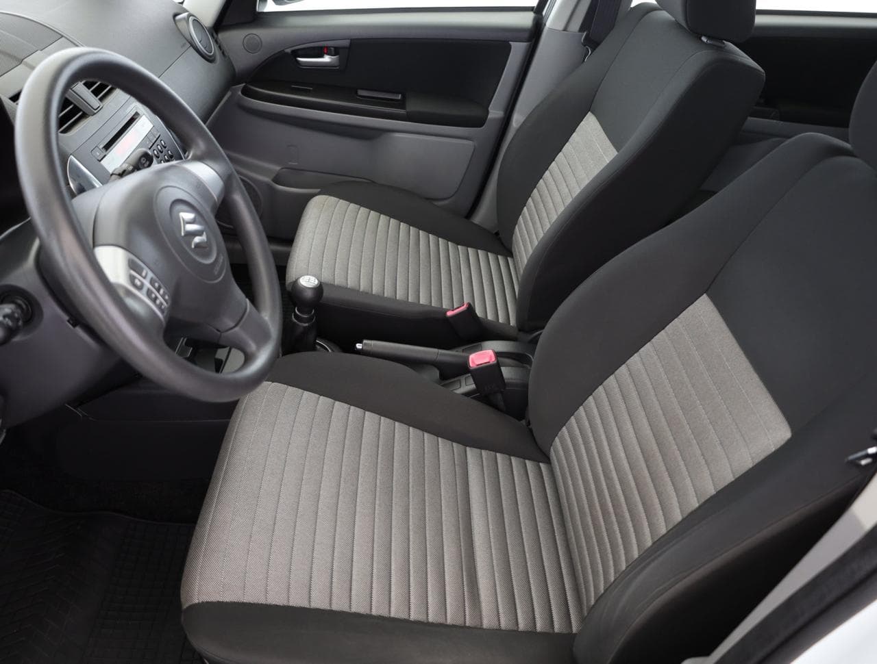 2013 Suzuki SX4 - 13