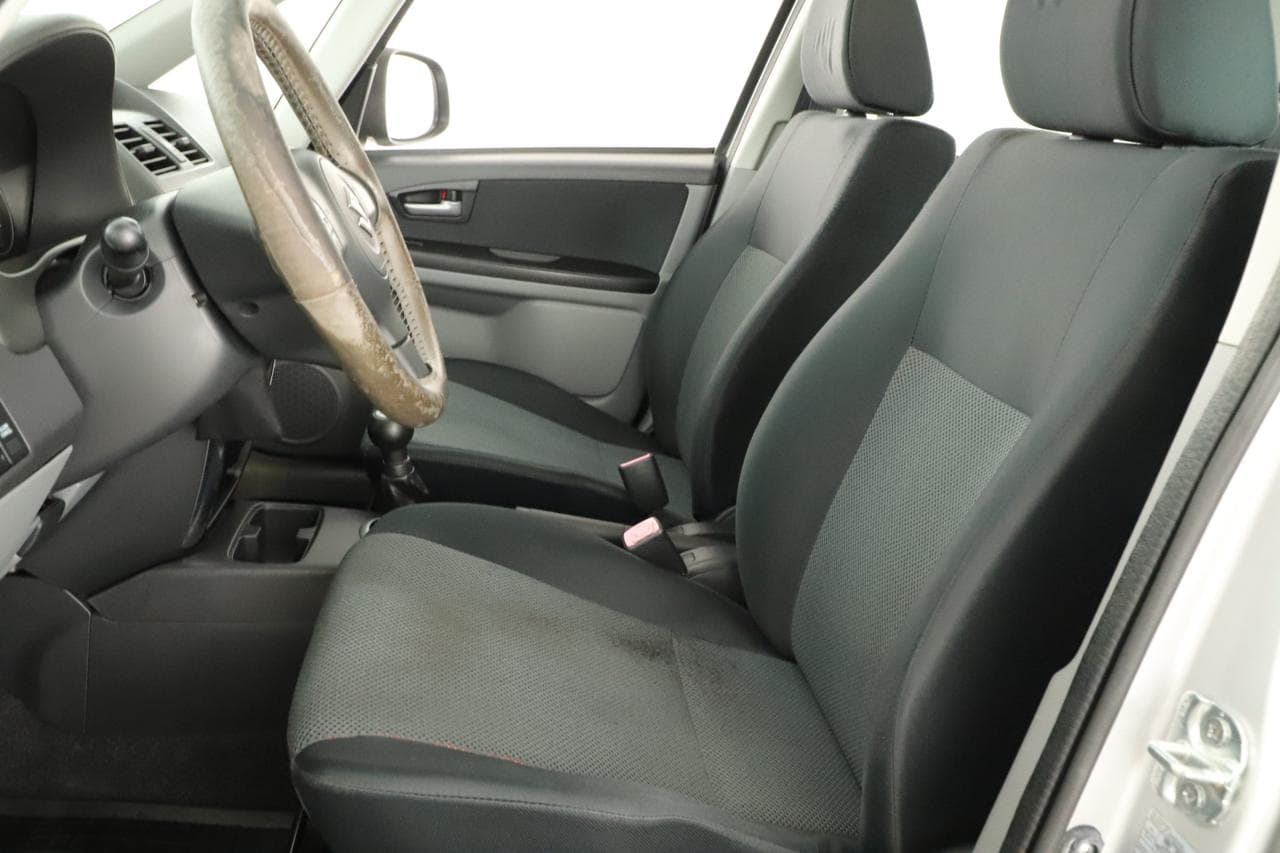 2007 Suzuki SX4 - 13