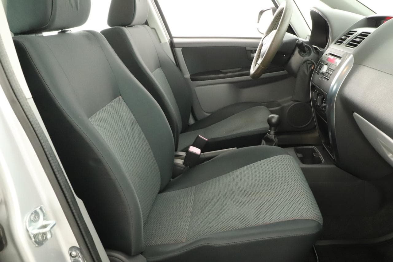 2007 Suzuki SX4 - 10