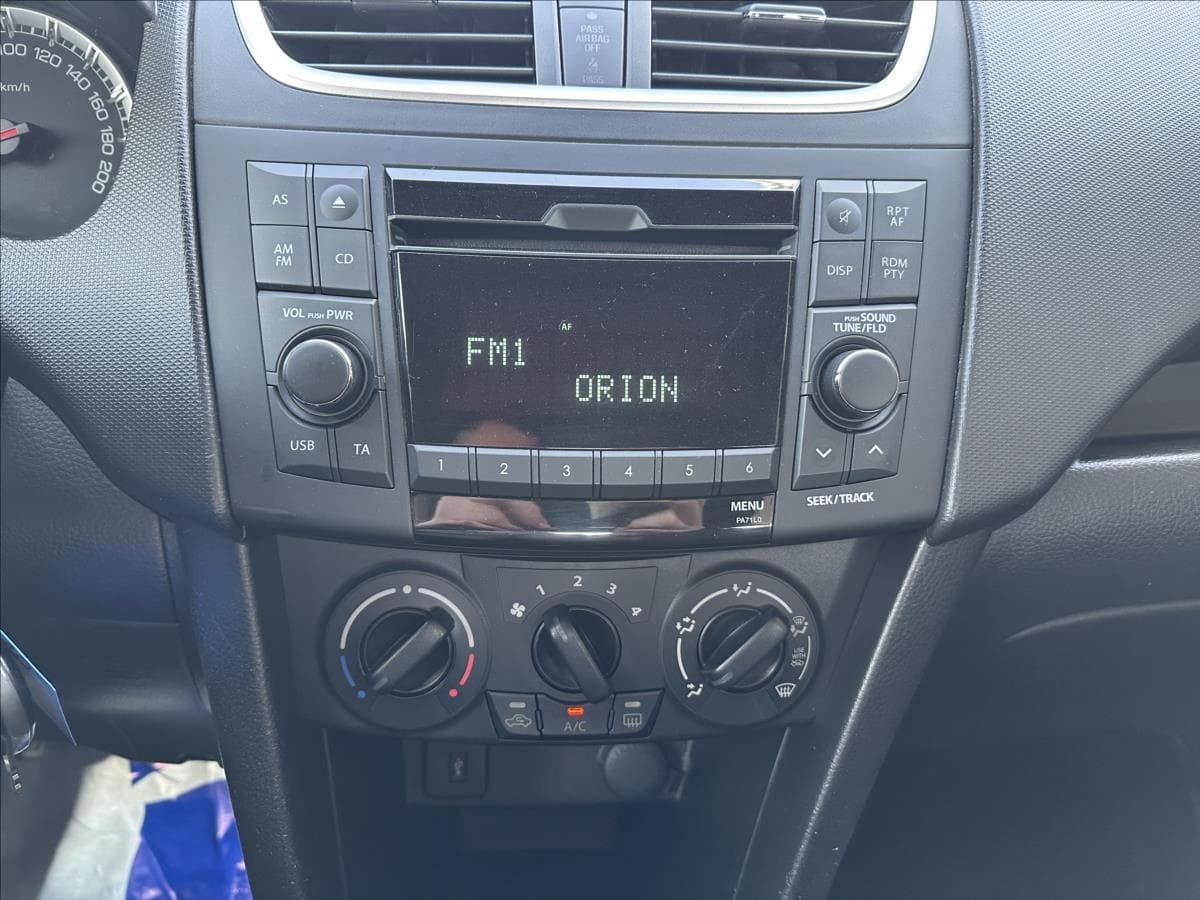 2011 Suzuki SWIFT - 15