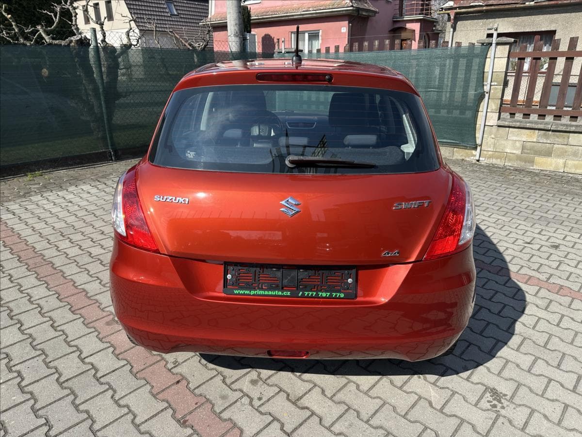 2011 Suzuki SWIFT - 6
