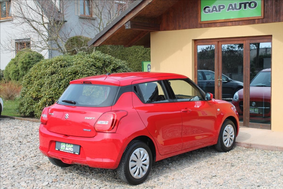 2021 Suzuki SWIFT - 6