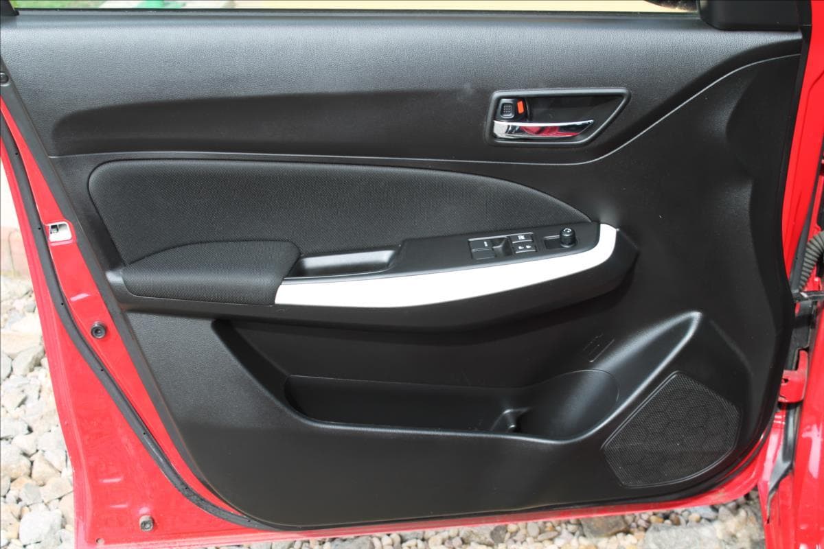 2021 Suzuki SWIFT - 20