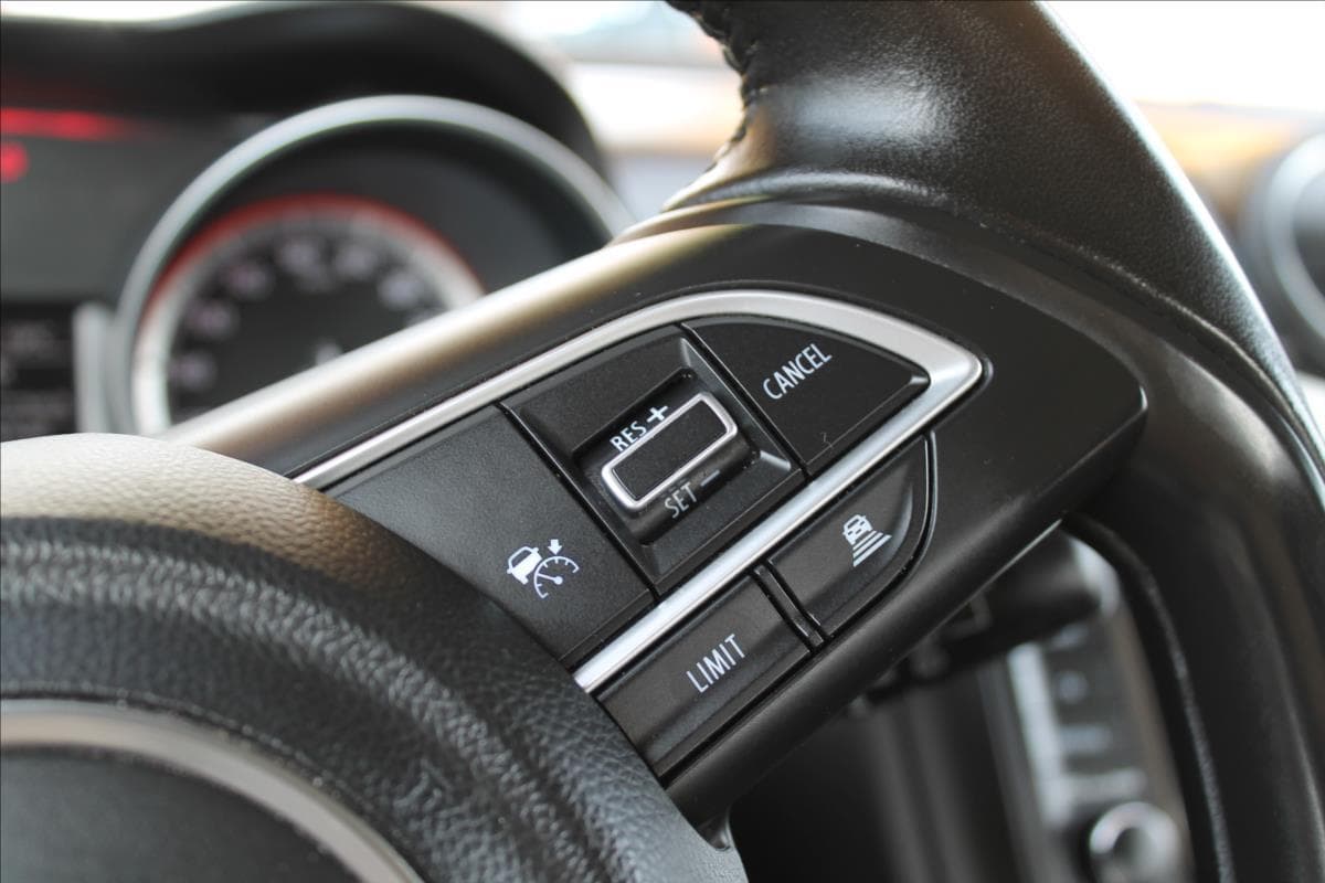 2021 Suzuki SWIFT - 17