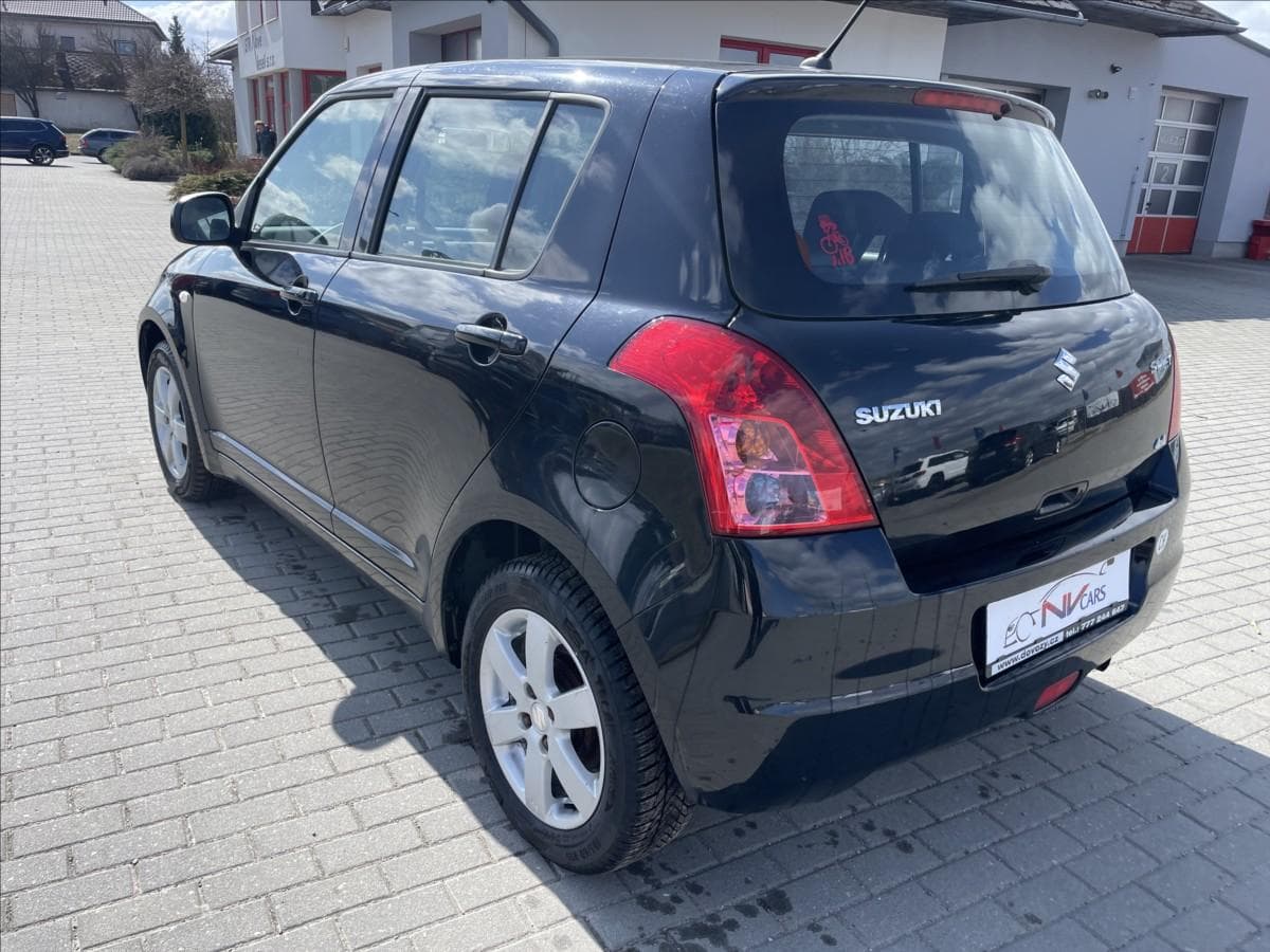 2009 Suzuki SWIFT - 3