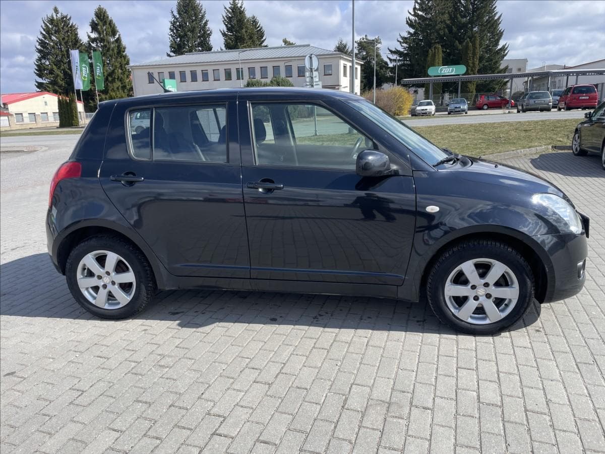 2009 Suzuki SWIFT - 5