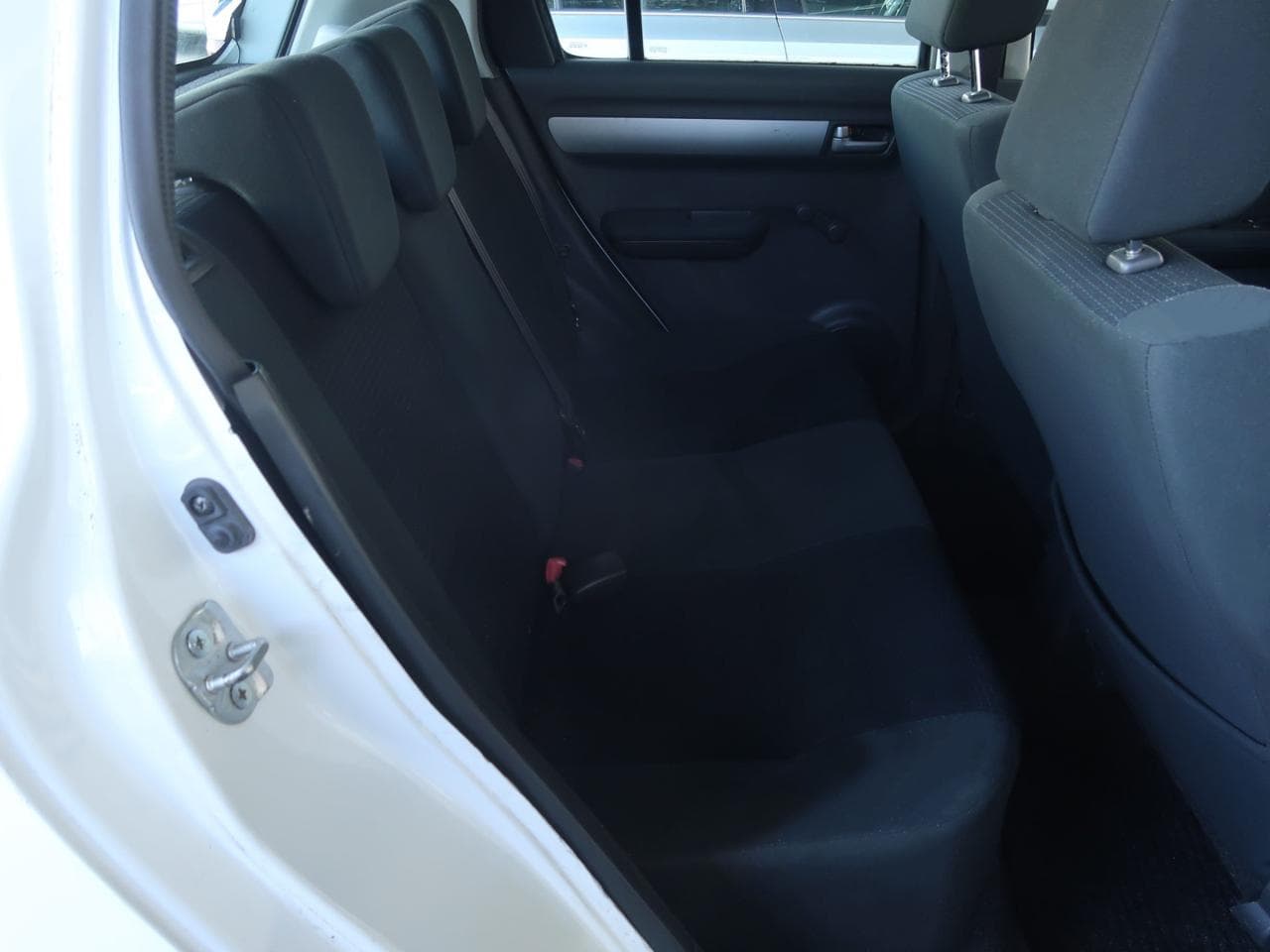 2009 Suzuki SWIFT - 13