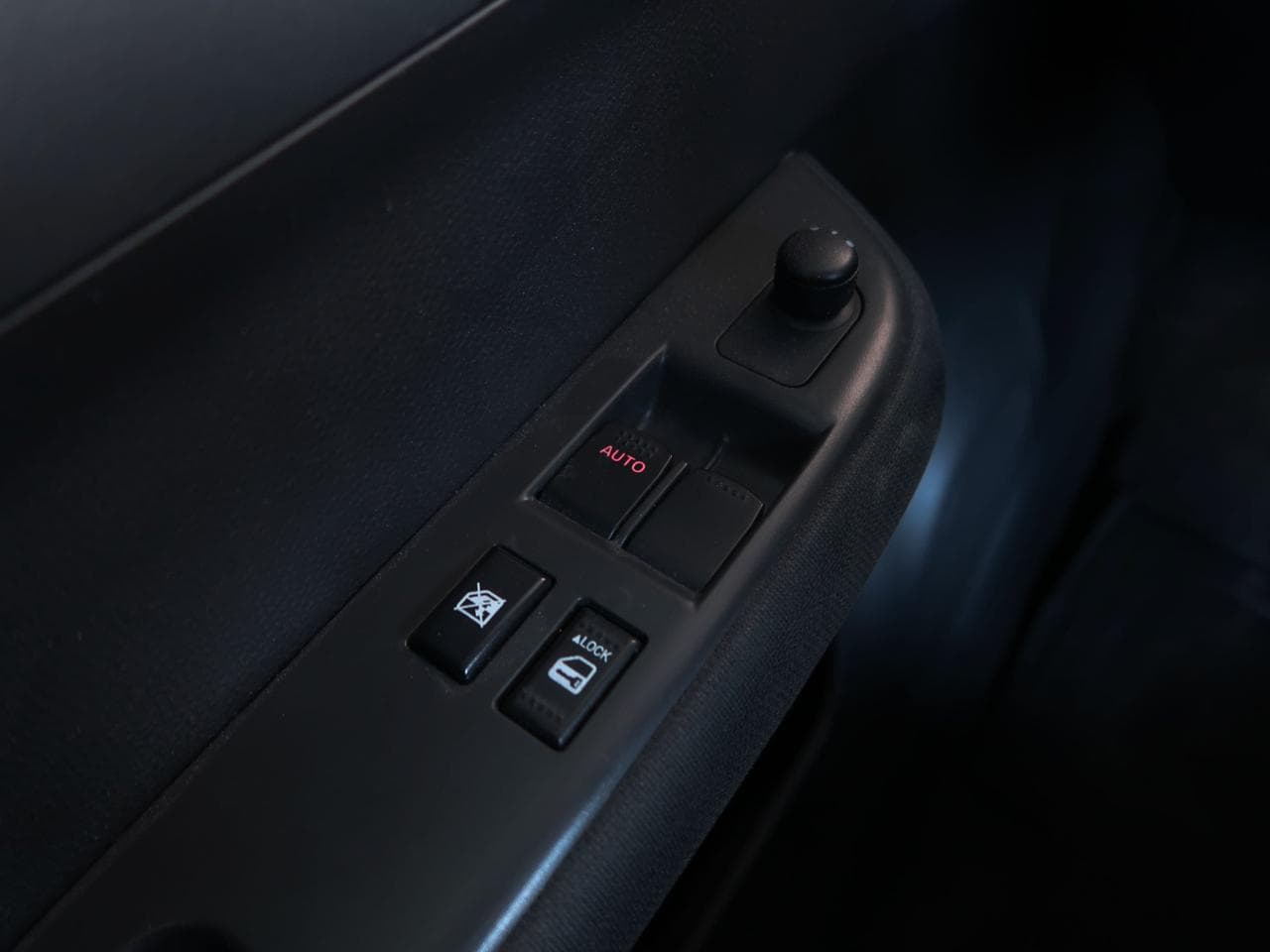 2009 Suzuki SWIFT - 20