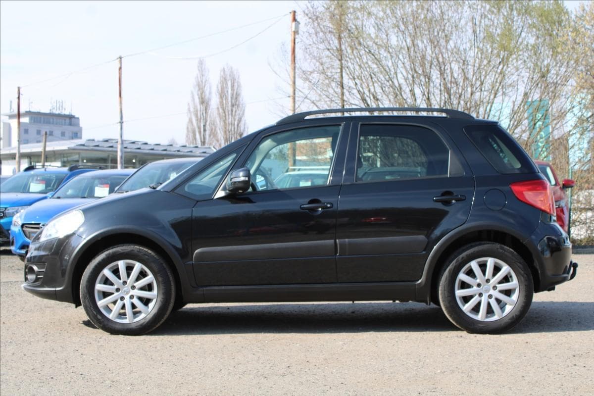 2012 Suzuki SX4 - 8