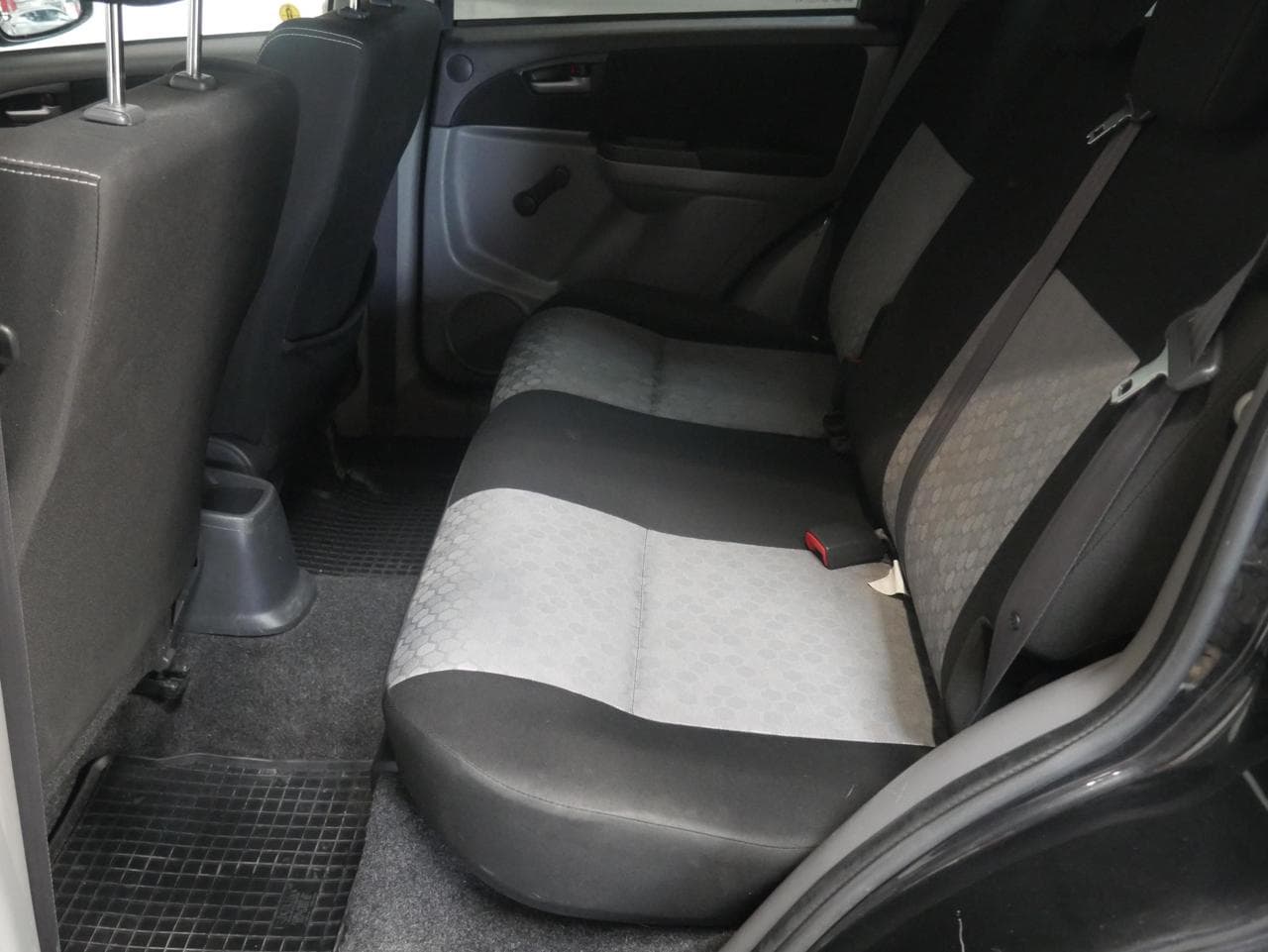 2013 Suzuki SX4 - 11
